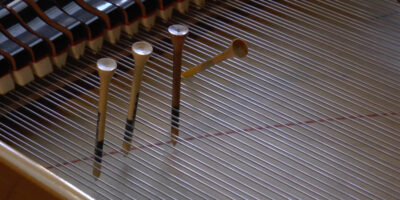 Golf tee piano preparation
